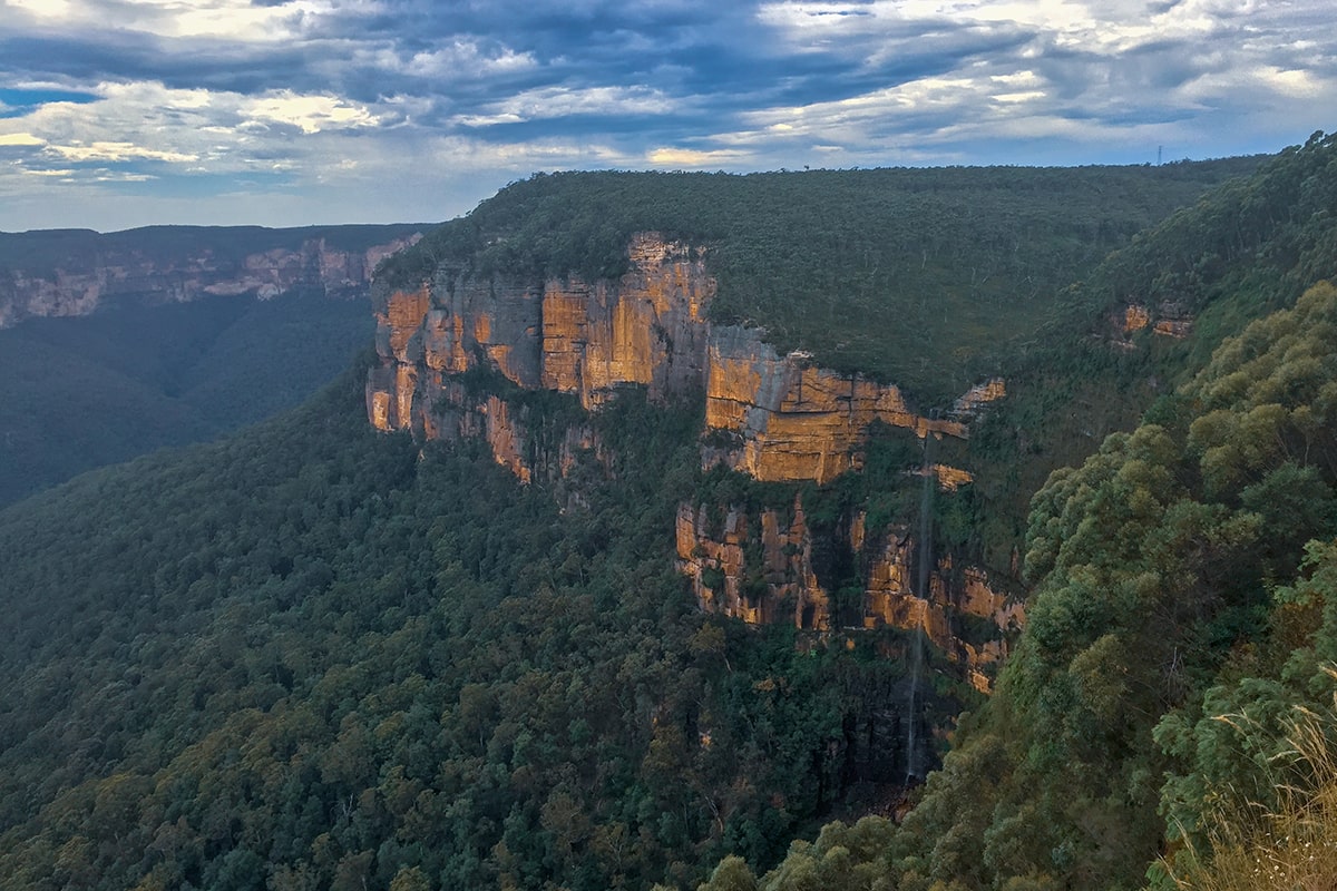 blue mountains