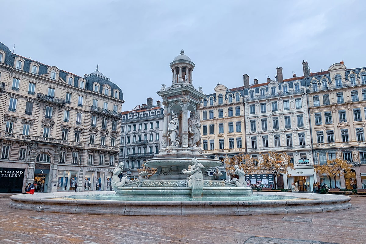 Lyon