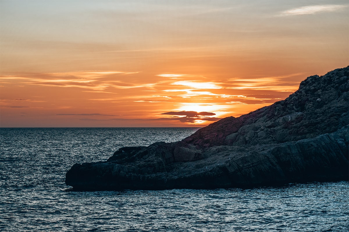 4 Jours Sur Lîle Dibiza Aux Baléares En Espagne La Poze