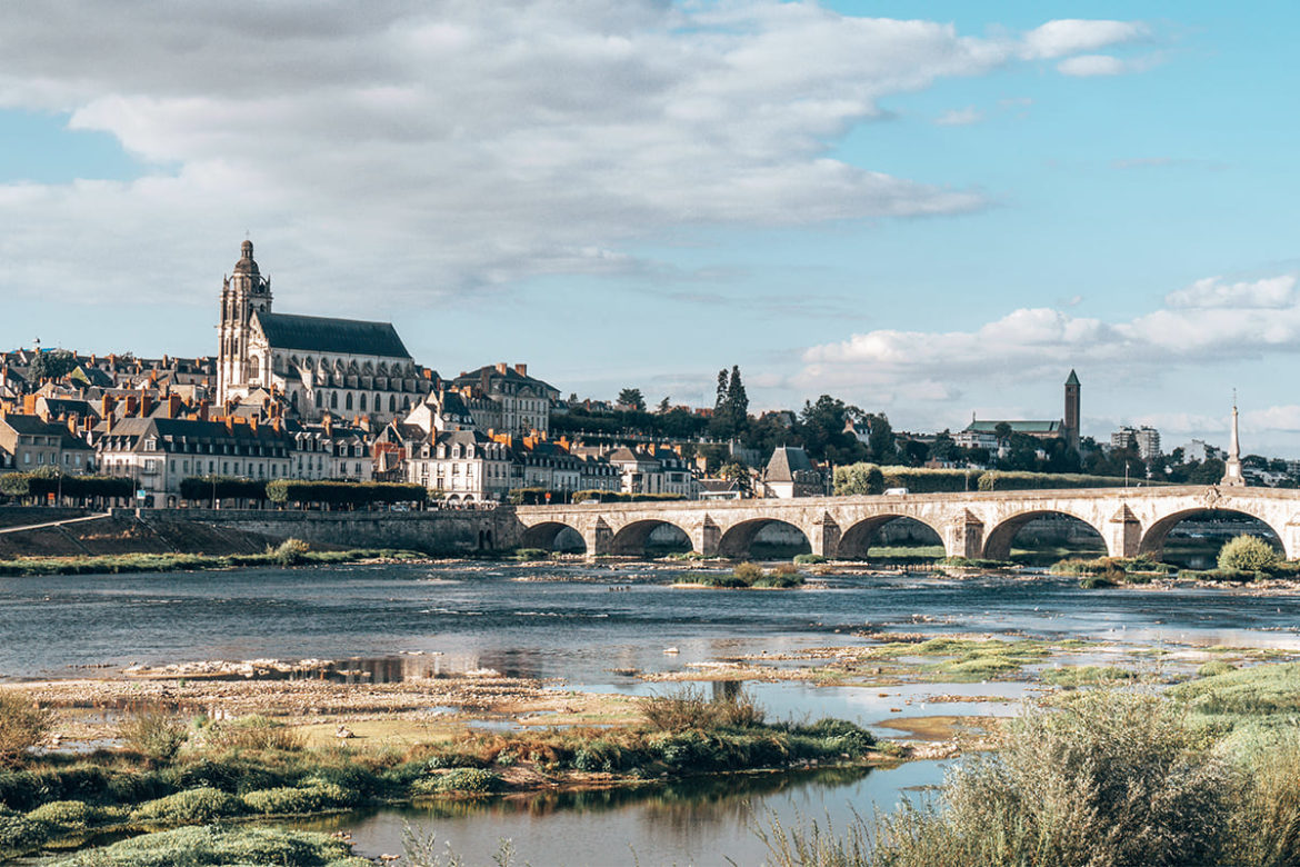 road trip camping car chateaux de la loire