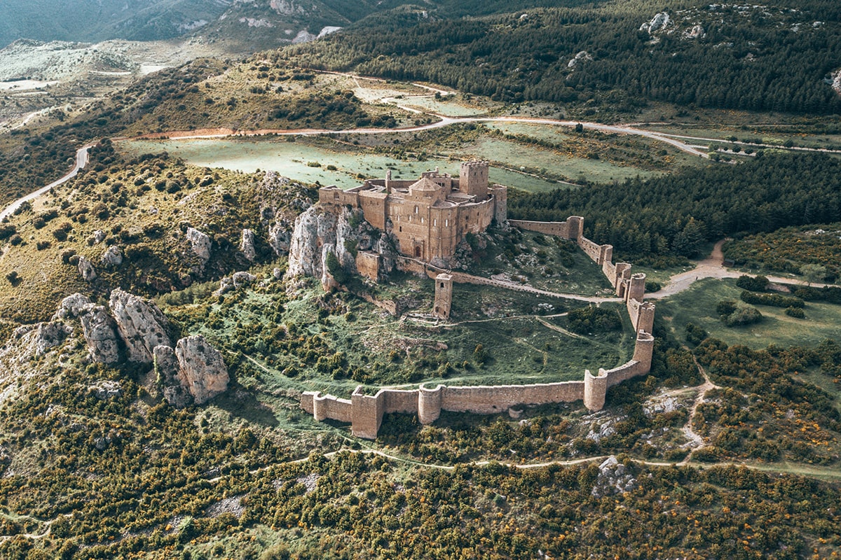 Château en Espagne Chateau-de-loarre-espagne-1-min