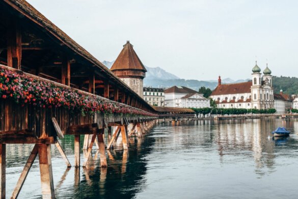 Visiter Lucerne en Suisse entre lac et montagne (incontournables)